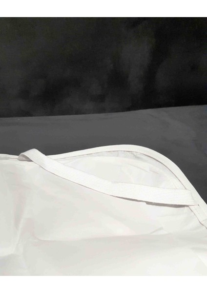 Dört Köşe Lastikli Sıvı Geçirmez Polyester Alez