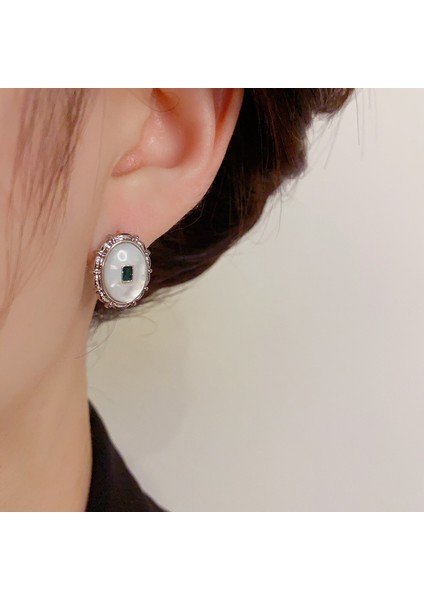 Vintage Oval Küpeler, Şık ve Çok Yönlü Küpeler (Yurt Dışından) modelleri