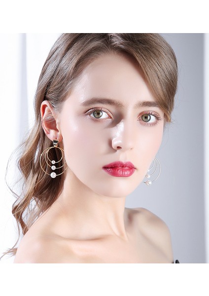 Günlük Kullanım Için Geometrik Moda Anlayışına Sahip Küpeler (Yurt Dışından)