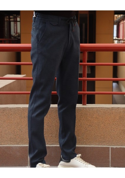 Erkek, bel bağcıklı, yandan lastikli, Regular-Fit, Old Money Culture pantolon modelleri