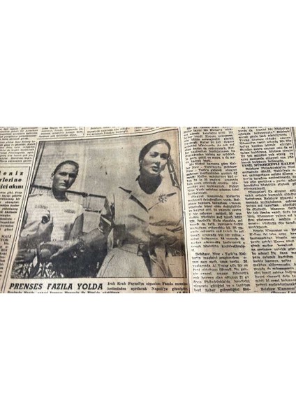 Yeni Istanbul Gazetesi 27 Nisan 1965 - Ünlü Ajan James Bond, Makarios Karşılıksız Para Basmış GZ109232 modelleri