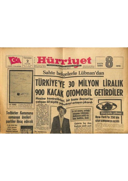 Hürriyet Gazetesi 2 Ocak 1965 - John Wayne , Kanseri Nasıl Yendiğini Bir Filimde Anlatacak GZ117383