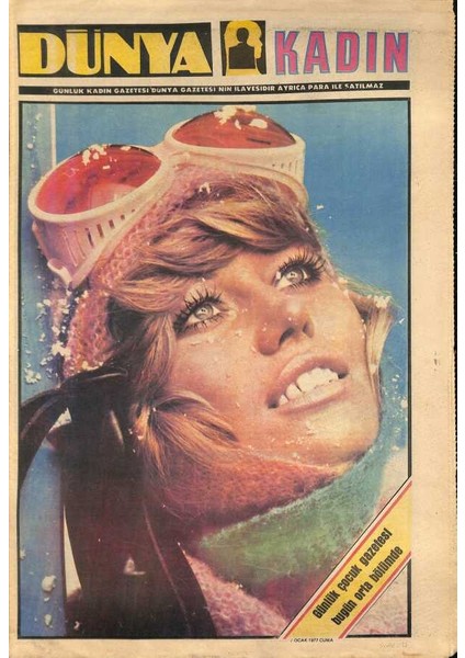 Dünya Gazetesi Kadın Eki 7 Ocak 1977 - Mustafa Kandıralı Tv Beni Ancak Yayın Bozulduğu Zaman Hatırlıyor GZ115524