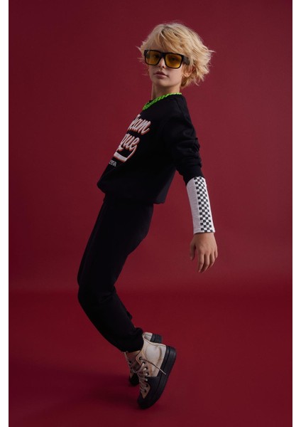 Erkek Çocuk Baskılı Şardonlu Sweatshirt Eşofman Altı 2'li Takım fiyatları