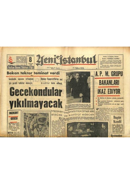 Yeni Istanbul Gazetesi 8 Aralık 1965 - Katolik ve Ortodoks Papazları Ilk Defa Sarmaş Dolaş Oldular GZ102876