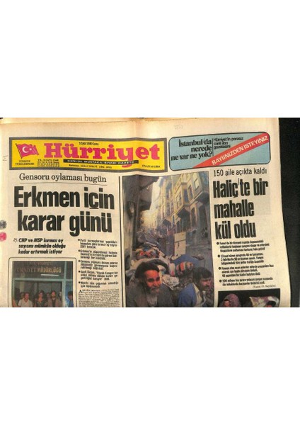 Hürriyet Gazetesi 5 Eylül 1980 - Bülent Ersoy Poliste Kendini Savundu Askı Kaydı , Göğsüm Göründü GZ117472