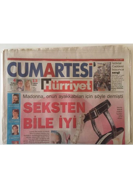 Hürriyet Gazetesi Cumartesi Eki 17 Mart 2007 - Gribin Gurubundan Isimsiz Bir Albüm GZ22275