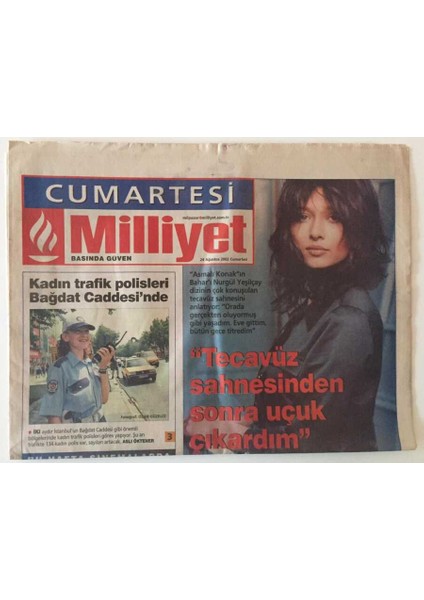 Milliyet Gazetesi Cumartesi Eki 24 Ağustos 2002 - Kupadan Unutulmaz Fotoğraflar 2002 Dünya Kupası Futbol Albümü Adlı Bin Fotoğraflık Kitapla Ölümsüzleşti GZ22256