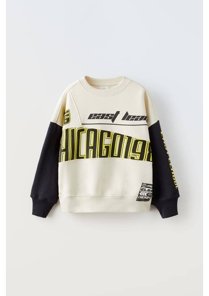 Yarış Temalı Kabartma Baskılı Eşofman Takımı fırsatları