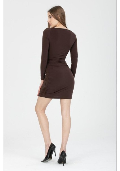 Sandy Cut Out Detay Uzun Kollu Mini Elbise fırsatları