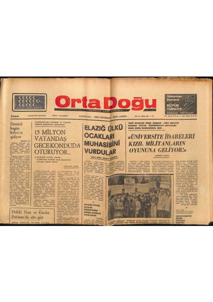 Ortadoğu Gazetesi 1 Aralık 1975 - Demirel Bugün Sofyaya Gidiyor GZ90051