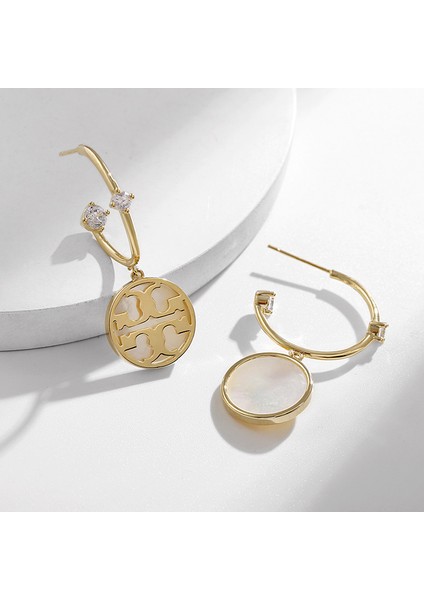 Şık ve Çok Yönlü Küpeler, Narin ve Çok Yönlü (Yurt Dışından) modelleri