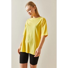 Xhan Sarı Bisiklet Yaka Basic Oversize T-Shirt 4KXK1-47895-10