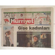 Gökçe Koleksiyon Hürriyet Tatil Gazetesi 21 Şubat 1998  - Batılıya Hergün Bayram Değil   GZ8369