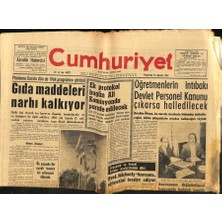 Gökçe Koleksiyon Cumhuriyet Gazetesi 22 Ağustos 1963 - Arthur Krim Atatürkün Filmi Bugün Çevrilemez   GZ88362