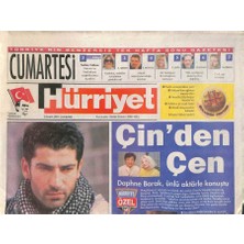 Gökçe Koleksiyon Hürriyet Gazetesi Cumartesi Eki 8 Aralık 2001 - Daphne Barak , Ünlü Aktörle Konuştu  GZ113079