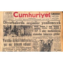 Gökçe Koleksiyon Cumhuriyet Gazetesi 31 Ekim 1957 - Eisenhower Avrupaya Geleceğini Açıkladı - Diyarbakırda Seçimler Yenilenecek  GZ119647