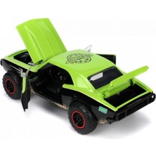 Jada Toys Turtles Raphael Chevy Camaro 1 24