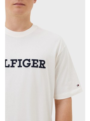 Tommy Hilfiger Pamuklu Relaxed Fit Bisiklet Yaka T Shirt Erkek T Shirt MW0MW32619 Ybr