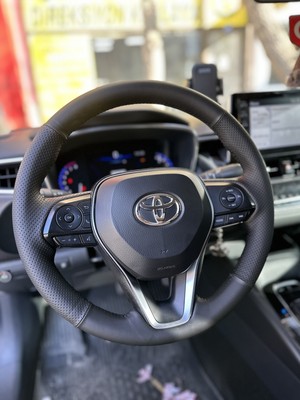 İmza Toyota Corolla 2019-2024 Araca Özel Direksiyon Kılıfı A+ Kalite(Soft Nokta Bentley)