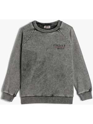 Koton Erkek Çocuk Sweatshirt Uzun Kollu Bisiklet Yaka Slogan Baskılı Pamuklu - Koton - 4SKB10277TK - Antrasit - 9-10 Yaş