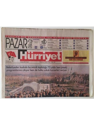 Gökçe Koleksiyon Hürriyet Pazar Gazetesi 4 Şubat 2001 - Orkesra Istanbul  75 Yıldır Hem Prestij Programlarına Çıkıyor Hem De Halka Sokak Konseri Veriyor   GZ16672