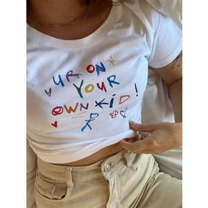 Touz Moda Your Own Kid Baskılı Beyaz Crop