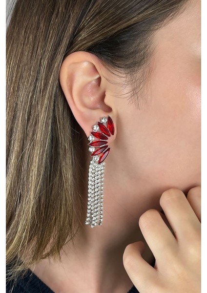 Kadın Kırmızı Renk Sıkıştırmalı Sallantılı Saçaklı Taşlı Model Gümüş Kaplama Elbise Kombin Küpe modelleri