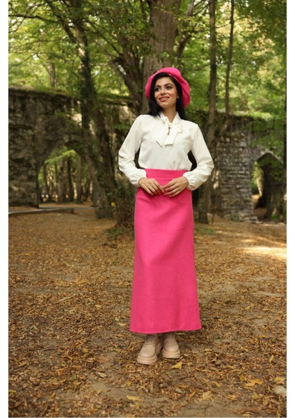 Pembe Uzun Kaşe Etek fırsatları