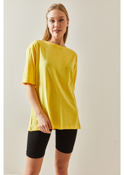 Sarı Bisiklet Yaka Basic Oversize T-Shirt 4KXK1-47895-10 modelleri