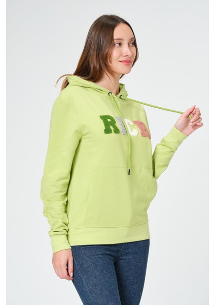 Kadın Kapüşonlu Süzüne Baskılı Sweatshirt
