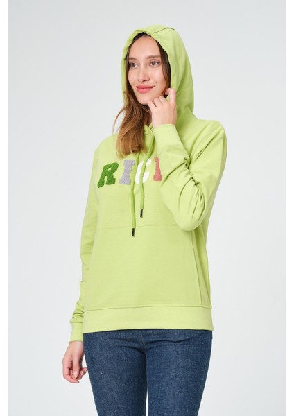 Kadın Kapüşonlu Süzüne Baskılı Sweatshirt