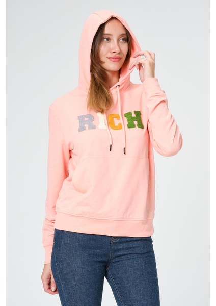 Kadın Kapüşonlu Süzüne Baskılı Sweatshirt