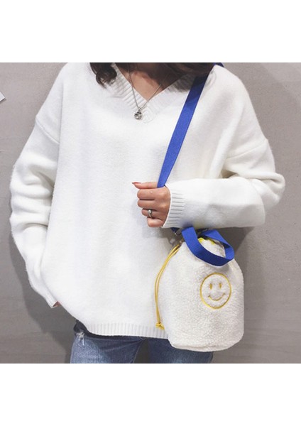 Kadınlar Için Işlemeli Omuz Çantaları Yumuşak Peluş Öğrenci Kız Gülümseme Kova Crossbody Çanta Kuzu Yünü Çanta Çanta Siyah (Yurt Dışından) indirimleri