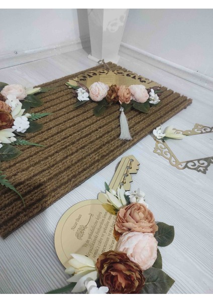 Kapı Süsü, Paspas, Posta Kutusu, Şemsiyelik, Anahtarlık ve Prizlik