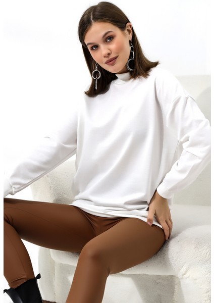 Yarım Balıkçı Yaka Uzun Sweatshirt 19556 Ekru