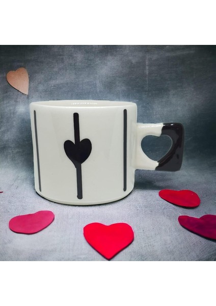 İki Seramik 2'li Siyah & Kırmızı Zarif Kalp Baskılı Kupa / Mug Set