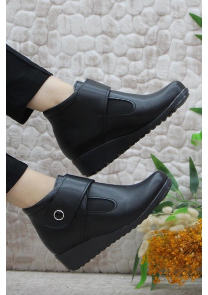 3253 08 Çırtlı Kaymaz Taban Kadın Bot