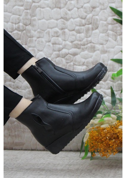 3252 07 Fermuarlı Kaymaz Taban Kadın Bot