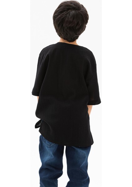 Kısa Kol Şile Bezi Bisiklet Yaka Erkek Çocuk T-Shirt Siyah fiyatları