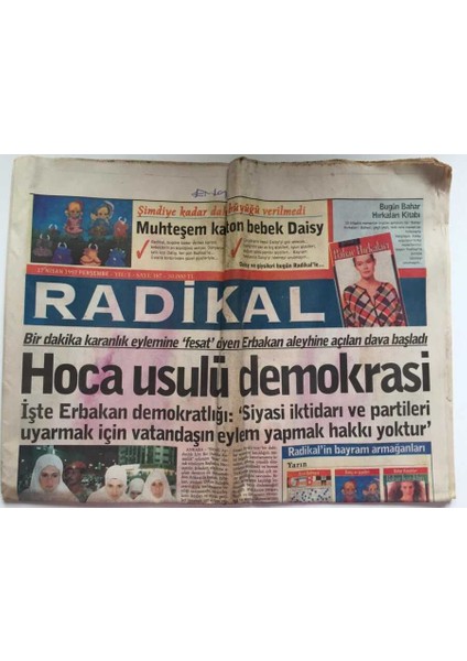 Radikal Gazetesi 17 Nisan 1997 - Erbakan Hoca Usulü Demokrasi GZ39097