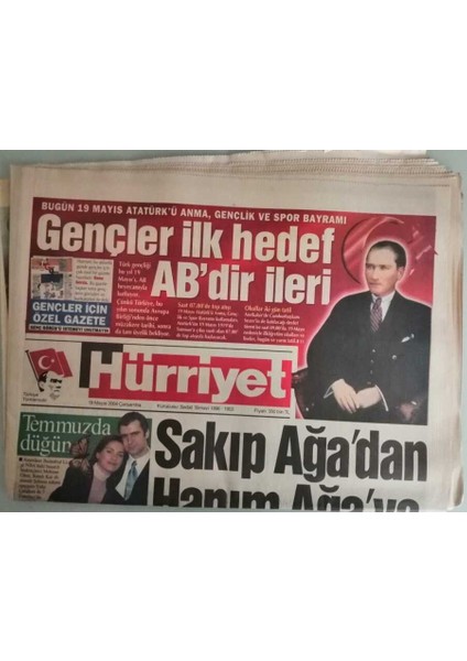 Hürriyet Gazetesi 19 Mayıs 2004 Sakıp Ağadan Hanım Ağaya - Müzakereye Dört Pürüz -GZ44835