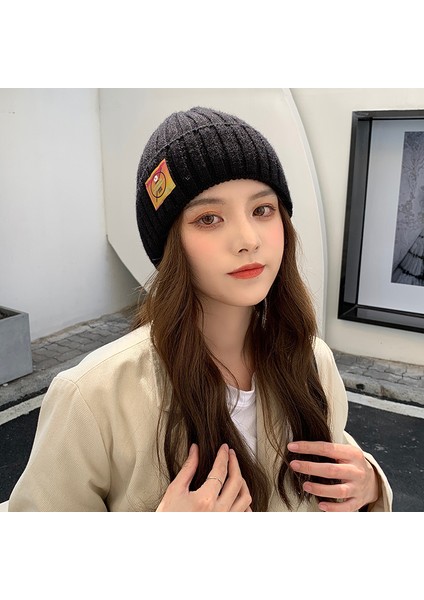 Kadın Yünlü Şapka, Sıcak Tutmak Için Kadife Kışlık Örme Şapka, Kadın Doğum Şapkası, Sonbahar ve Kışlık Kazak Kulak Koruyucu Pamuklu Şapka, Yuvarlak Etiketli Kedi Kulakları; Siyah. (Yurt Dışından) modelleri