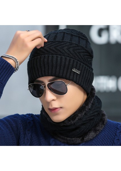 Şapka Erkek Kış Yünlü Şapka Rüzgar Geçirmez ve Soğuk Kore Tarzı Moda Örme Kazak Şapka Artı Sıcak Kış Şapkası Tutmak Için Kadife Gençlik Pamuklu Şapka Üçgen Işareti Siyah Şapka + Eş (Yurt Dışından) fiyatları