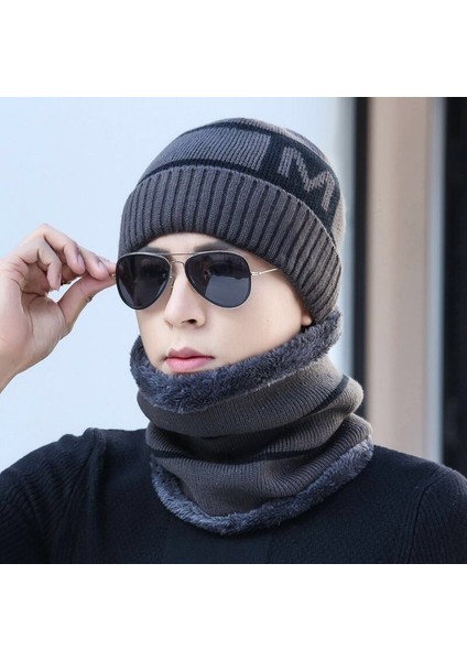 Şapka Erkek Kış Kalınlaşmış Sıcak Örme Yün Şapka Sonbahar ve Kış Kore Tarzı Moda Artı Kadife Soğuğa Dayanıklı Erkek Pamuklu Şapka M Etiketi [siyah Iki Parçalı Set] (Yurt Dışından) fiyatları