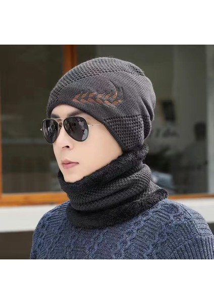 Yün Şapka Erkek Kış Soğuğa Dayanıklı Örme Şapka Artı Kadife Kalınlaşmış Sıcak Pamuklu Şapka Bisiklet Rüzgar Geçirmez Kazak Kadın Siyah Şapka (Sadece Şapka) (Yurt Dışından) fiyatları