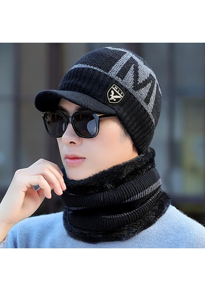 Erkek Şapka Kış Gençlik Sıcak Kalınlaşmış Örme Yün Şapka Kore Tarzı Moda Artı Kadife Sonbahar ve Kış Pamuklu Şapka Soğuğa Dayanıklı Ördek Dili Siyah M (56-58CM) (Yurt Dışından)