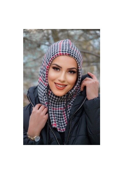 Bağcıklı Kapüşon Bone