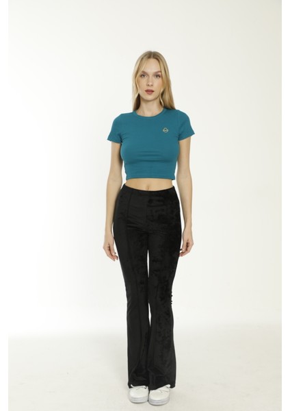 Bayan Crop T-Shirt