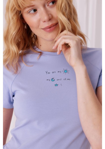 Kadın Baskılı Lila Kısa Kollu T-Shirt modelleri